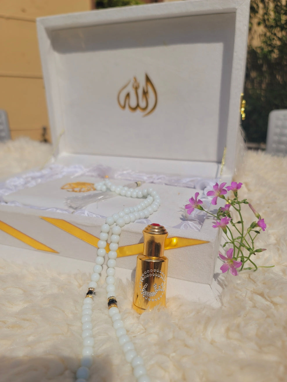Velvet Bridal Quran Set (Ittar , Tasbeeh , Velvet Quran , Velvet Rahal Box