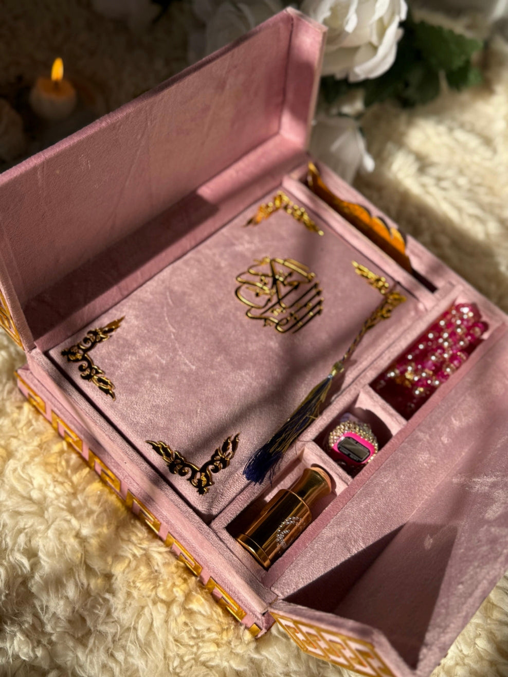 Al Nafees Velvet Standing Quran Set