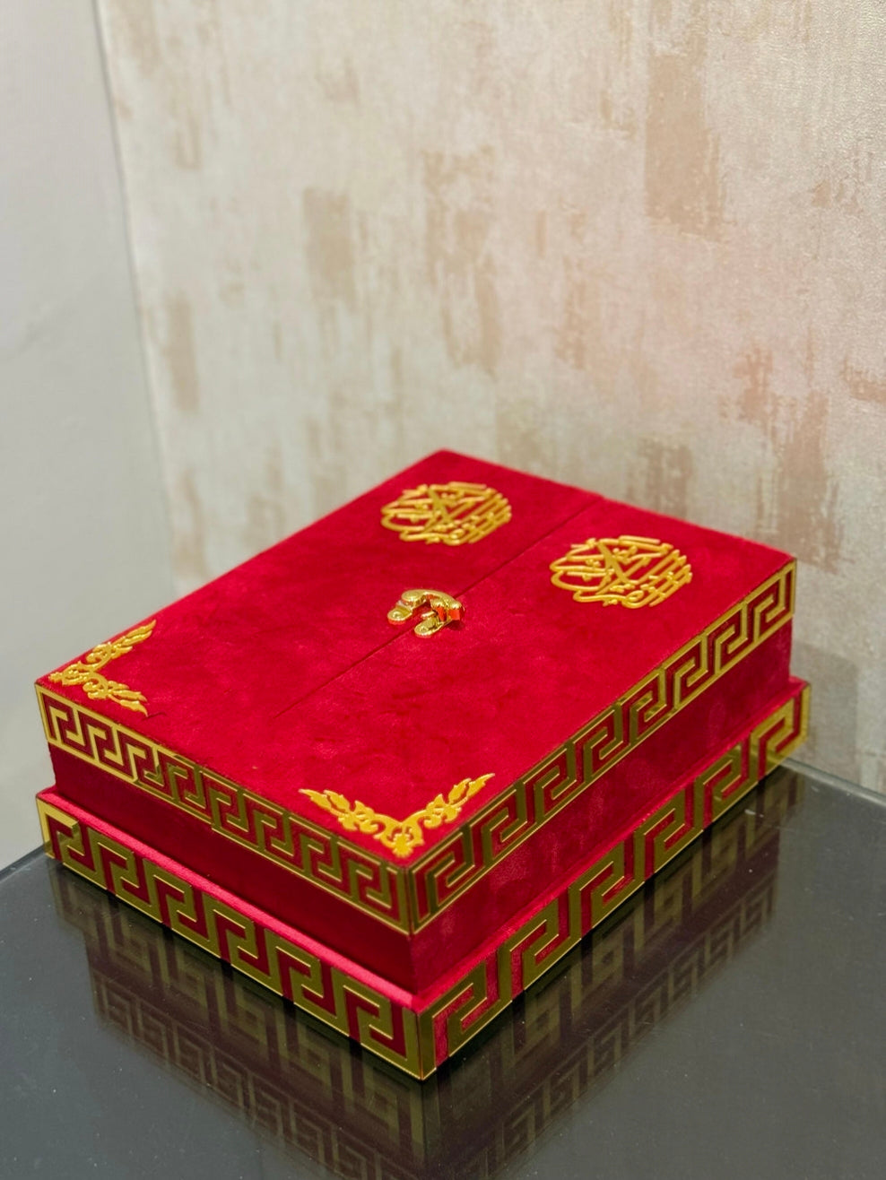 Al Nafees Velvet Standing Quran Set