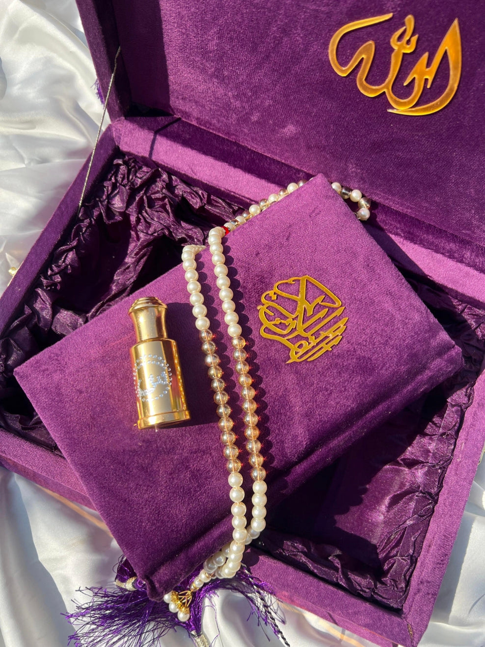 Velvet Bridal Quran Set (Ittar , Tasbeeh , Velvet Quran , Velvet Rahal Box