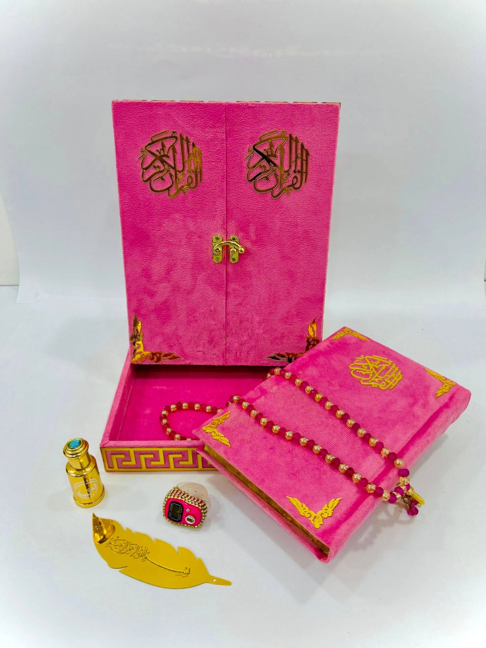 Al Nafees Velvet Standing Quran Set
